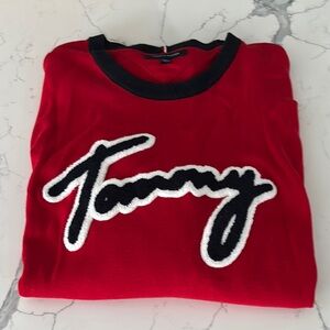 Tommy Hilfiger XXL Red Sweater with Blue and White Logo